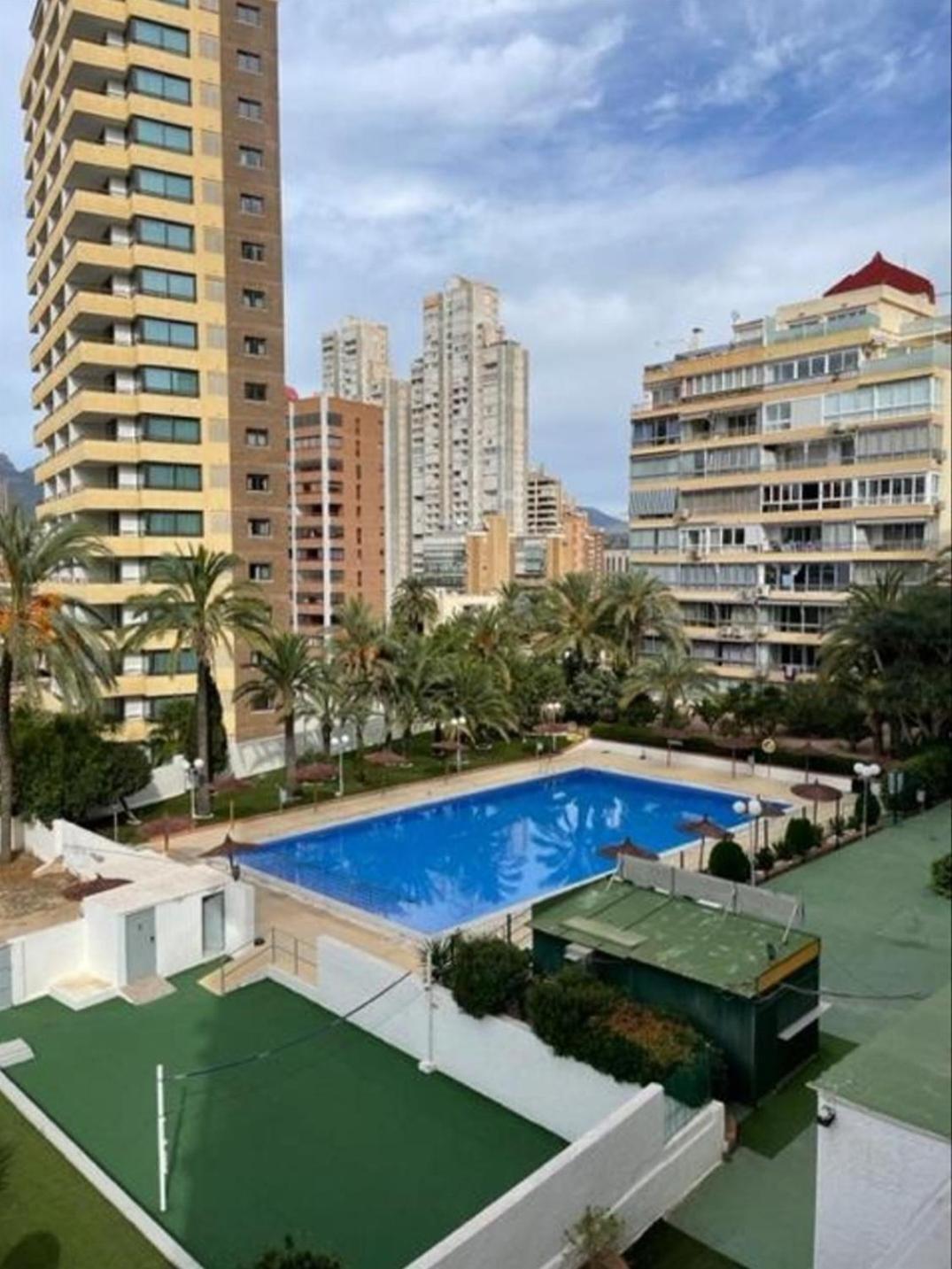 Happy Loix Wifi Aa Garage Pool Leilighet Benidorm Eksteriør bilde